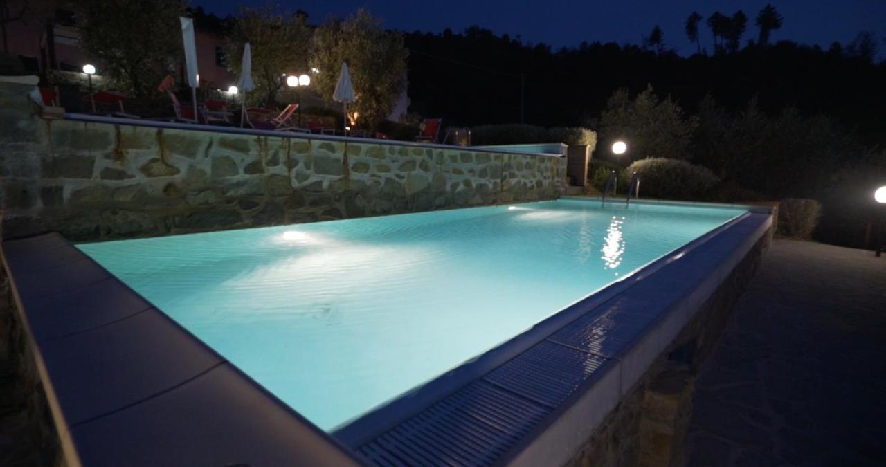 Casa Di Nonnas - Tuscan Villa Pescia Esterno foto
